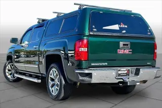 GMC Sierra 1500 2015 4x4 SLT 4dr Crew Cab 5.8 ft. CB