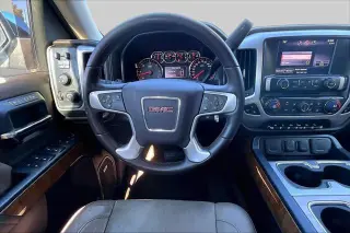 GMC Sierra 1500 2015 4x4 SLT 4dr Crew Cab 5.8 ft. CB