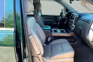 GMC Sierra 1500 2015 4x4 SLT 4dr Crew Cab 5.8 ft. CB