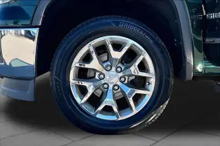 GMC Sierra 1500 2015 4x4 SLT 4dr Crew Cab 5.8 ft. CB