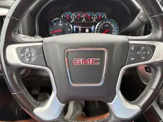 GMC Sierra 1500 2018 4x4 SLT 4dr Crew Cab 5.8 ft. SB