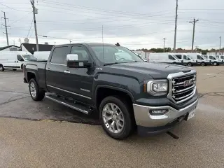 GMC Sierra 1500 2018 4x4 SLT 4dr Crew Cab 5.8 ft. SB
