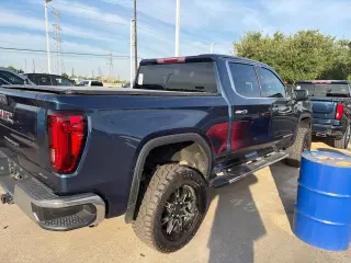 GMC Sierra 1500 2023 4x2 SLT 4dr Crew Cab 5.8 ft. CB