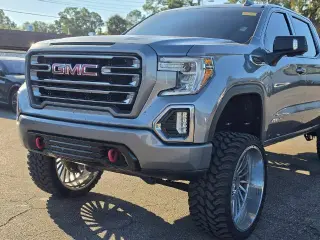 GMC Sierra 1500 2019 4x4 AT4 4dr Cabina de Tripulación 5.8 ft. CB