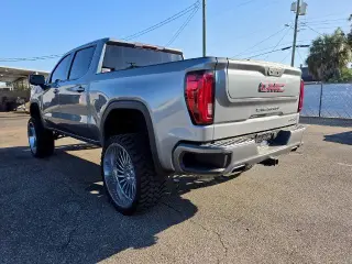 GMC Sierra 1500 2019 4x4 AT4 4dr Cabina de Tripulación 5.8 ft. CB
