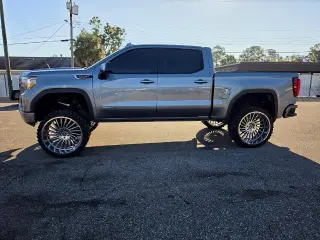 GMC Sierra 1500 2019 4x4 AT4 4dr Cabina de Tripulación 5.8 ft. CB