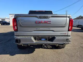 GMC Sierra 1500 2019 4x4 AT4 4dr Cabina de Tripulación 5.8 ft. CB