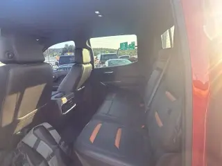 GMC Sierra 1500 2019 4x4 AT4 4dr Cabina de Tripulación 5.8 ft. CB