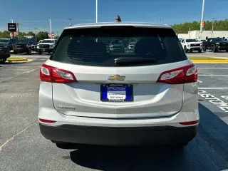 Chevrolet Equinox 2019 LS 4dr SUV con 1LS