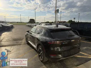 Chevrolet Equinox EV 2024 LT SUV de 4 puertas con 2LT