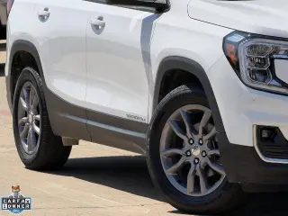 GMC Terrain 2024 SLT 4p SUV