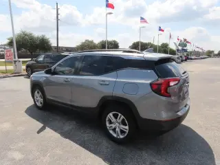 GMC Terrain 2024 SLE SUV de 4 puertas