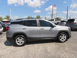 GMC Terrain 2024 SLE SUV de 4 puertas