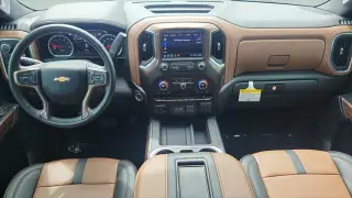 Chevrolet Silverado 1500 2020 4x4 High Country 4p Cab Camioneta 5.8 ft. SB