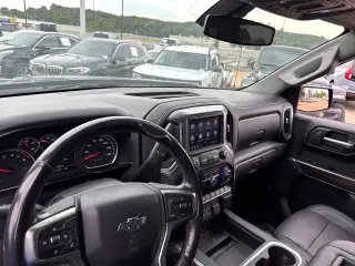 Chevrolet Silverado 1500 2020 4x4 RST 4p. Cabina de Tripulacion Crew Cab 5.8 ft. SB