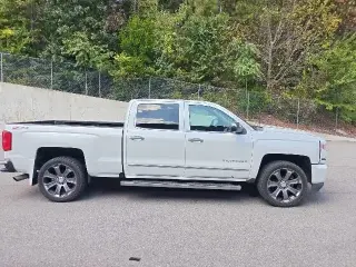 Chevrolet Silverado 1500 2016 4x4 LTZ 4dr Crew Cab 5.8 ft. SB