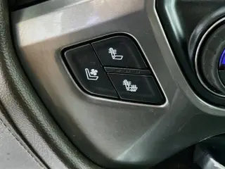 Chevrolet Silverado 1500 2017 4x4 LTZ 4p. Cabina de Tripulação Estándar 5.8 ft. SB