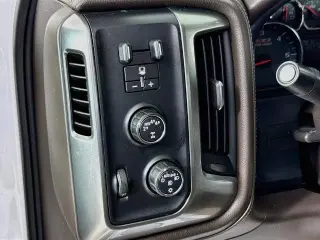 Chevrolet Silverado 1500 2017 4x4 LTZ 4p. Cabina de Tripulação Estándar 5.8 ft. SB