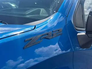 Chevrolet Silverado 1500 2022 4x4 ZR2 4p. Cabina Tripla 5.8 ft. CB