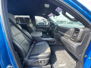 Chevrolet Silverado 1500 2022 4x4 ZR2 4p. Cabina Tripla 5.8 ft. CB