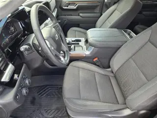 Chevrolet Silverado 1500 2024 4x4 LT Trail Boss 4p Crew Cab 6.0 ft. SB