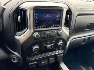 Chevrolet Silverado 1500 2019 4x4 LT Trail Boss 4dr Crew Cab 5.8 ft. SB