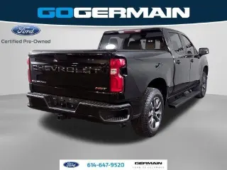 Chevrolet Silverado 1500 2020 4x2 RST 4p. Cabina de Tripulante 5.8 ft. CB