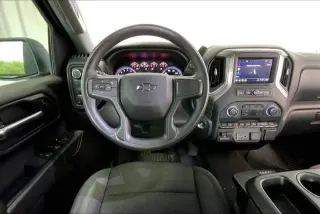 Chevrolet Silverado 1500 2024 4x4 Custom Trail Boss 4p Crew Cab 6.6 ft. SB
