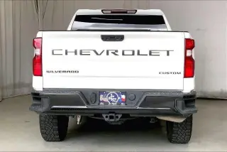 Chevrolet Silverado 1500 2024 4x4 Custom Trail Boss 4p Crew Cab 6.6 ft. SB