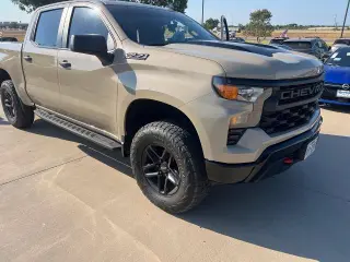 Chevrolet Silverado 1500 2022 4x4 Custom Trail Boss 4dr Cabina de Tripulacion 5.8 pies ST