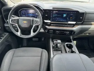 Chevrolet Silverado 1500 2025 4x2 LT Cabina Crew Cab de 4 puertas y caja corta de 6.6 pies