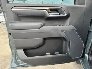 Chevrolet Silverado 1500 2025 4x2 LT Cabina Crew Cab de 4 puertas y caja corta de 6.6 pies