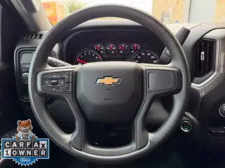 Chevrolet Silverado 1500 2024 4x2 Custom Cabina Doble 4 pnas. Cama Corta de 5.8 pies