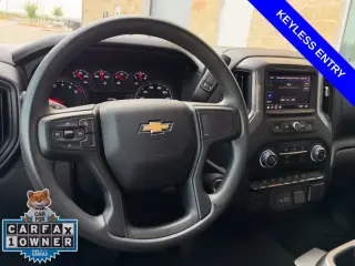 Chevrolet Silverado 1500 2024 4x2 Custom Cabina Doble 4 pnas. Cama Corta de 5.8 pies