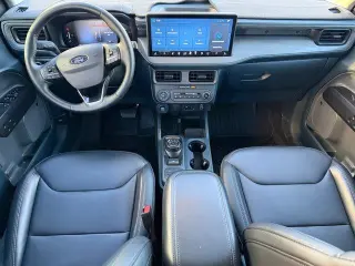 Ford Maverick 2025 AWD Lariat 4 puertas SuperCrew caja corta de 4.5 pies