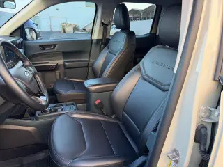 Ford Maverick 2025 AWD Lariat 4 puertas SuperCrew caja corta de 4.5 pies