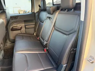 Ford Maverick 2025 AWD Lariat 4 puertas SuperCrew caja corta de 4.5 pies