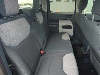 Ford Maverick 2025 XLT 4 puertas SuperCrew caja corta de 4.5 pies