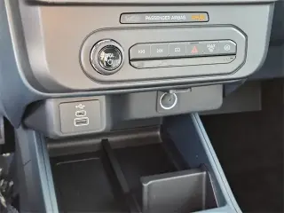 Ford Maverick 2025 AWD XL 4 puertas SuperCrew 4.5 pies. SB