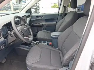 Ford Maverick 2025 XL 4 puertas SuperCrew caja corta de 4.5 pies