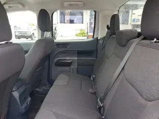 Ford Maverick 2025 XL 4 puertas SuperCrew caja corta de 4.5 pies