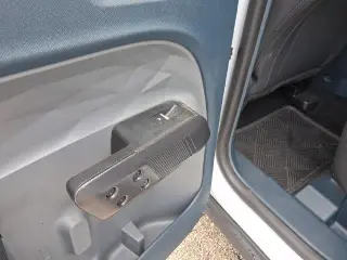 Ford Maverick 2025 XL 4 puertas SuperCrew caja corta de 4.5 pies