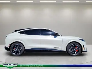 Ford Mustang Mach-E 2023 AWD GT 4dr SUV