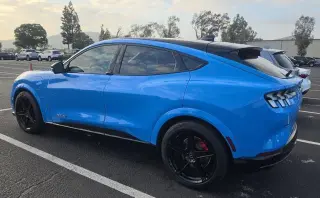 Ford Mustang Mach-E 2023 AWD GT 4dr SUV
