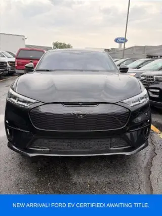 Ford Mustang Mach-E 2023 AWD GT 4dr SUV
