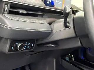Ford Mustang Mach-E 2023 AWD Premium SUV de 4 puertas