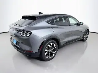 Ford Mustang Mach-E 2023 AWD Premium 4dr SUV