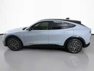 Ford Mustang Mach-E 2024 AWD Premium SUV de 4 puertas