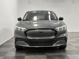 Ford Mustang Mach-E 2023 AWD Premium SUV de 4 puertas