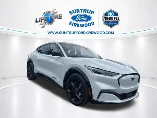 Ford Mustang Mach-E 2023 AWD Premium SUV de 4 puertas